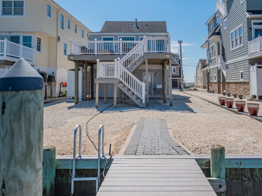 255 W 27th Street, Ship Bottom, NJ