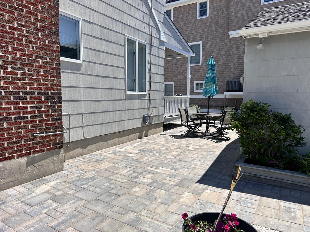 12611 Long Beach Blvd, The Dunes (Ocean Side)