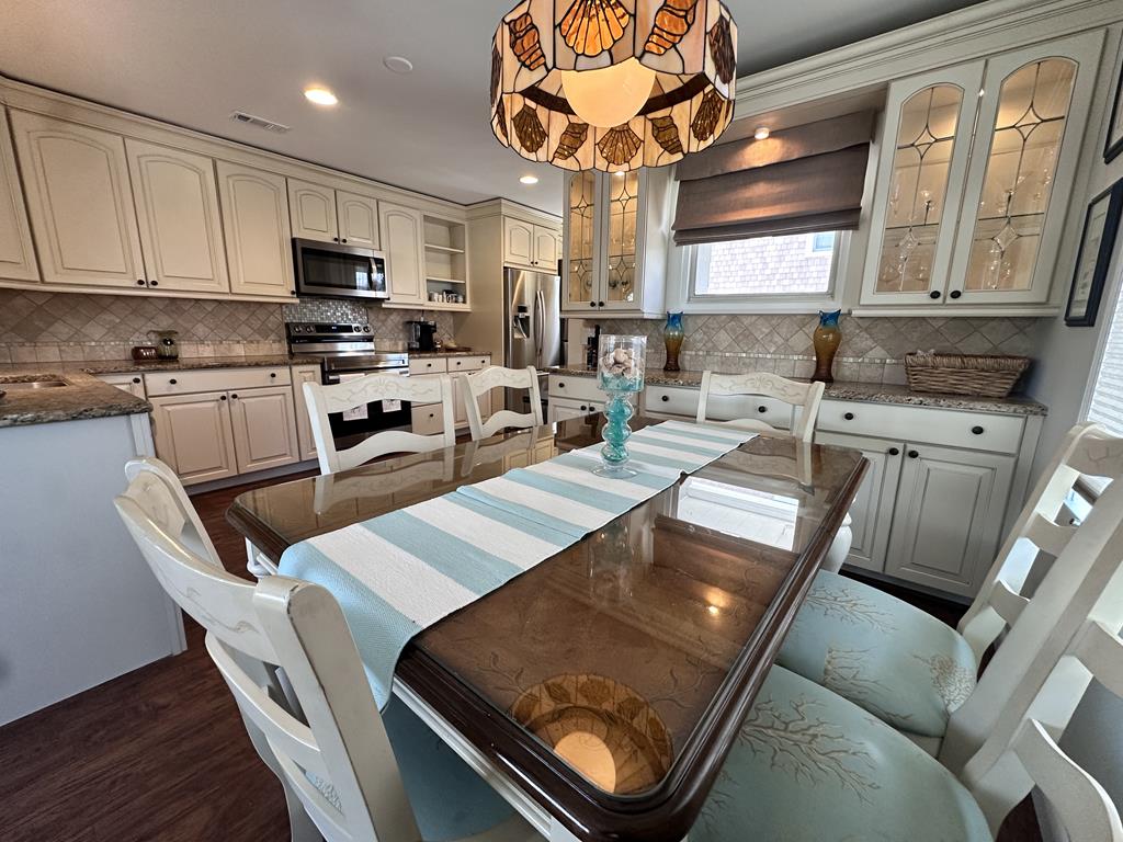 12611 Long Beach Blvd, The Dunes (Ocean Side)