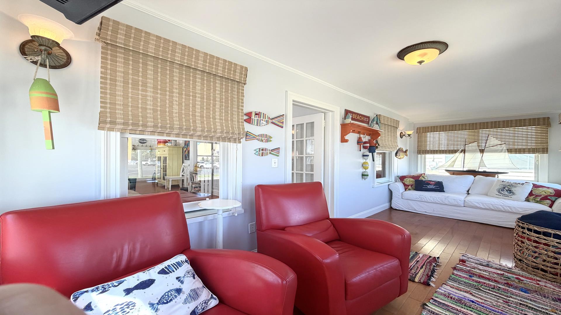 263 100th Street, Stone Harbor (Center)