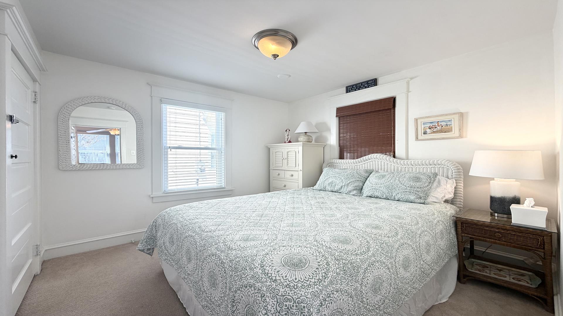 263 100th Street, Stone Harbor (Center)