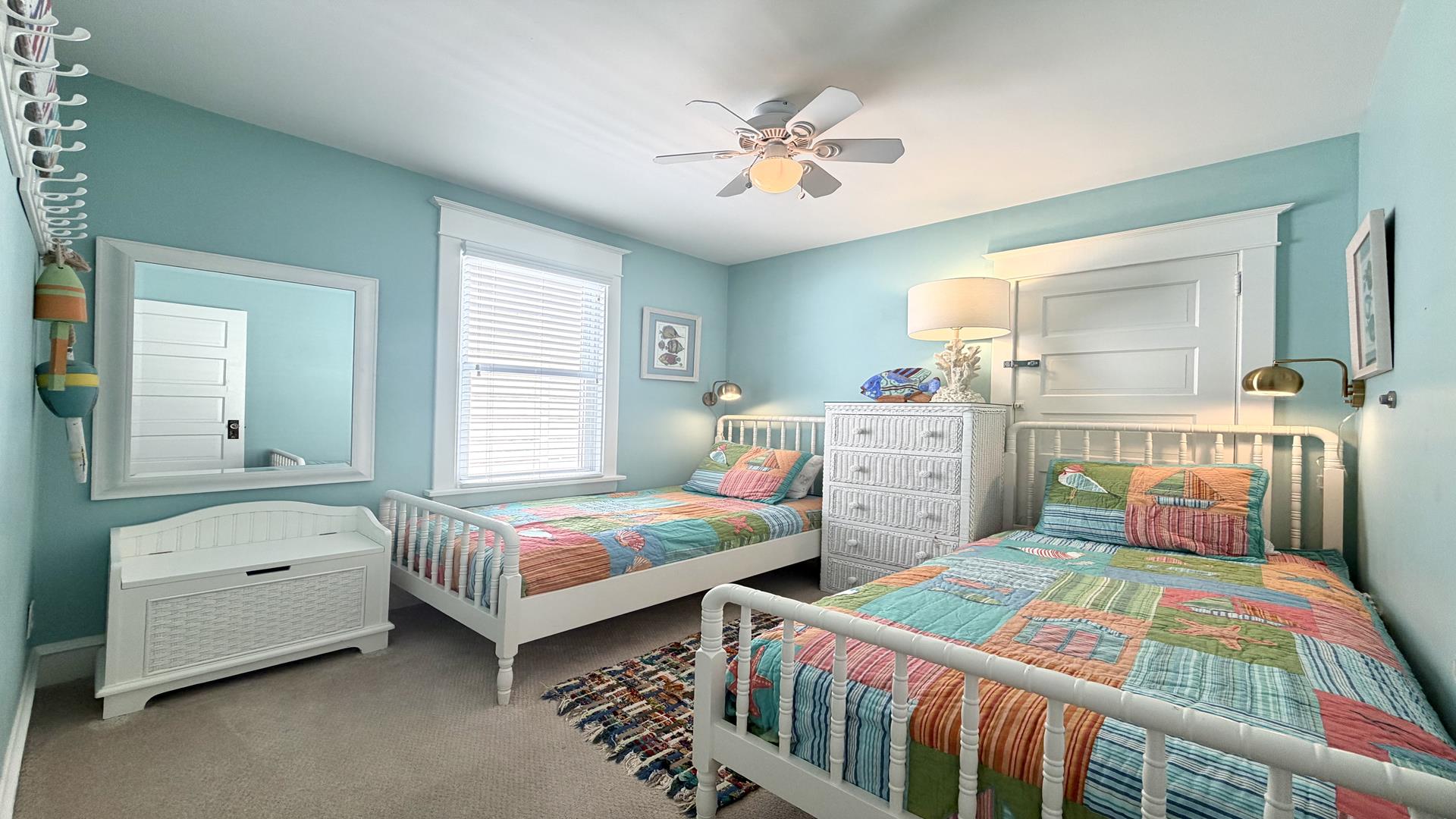 263 100th Street, Stone Harbor (Center)