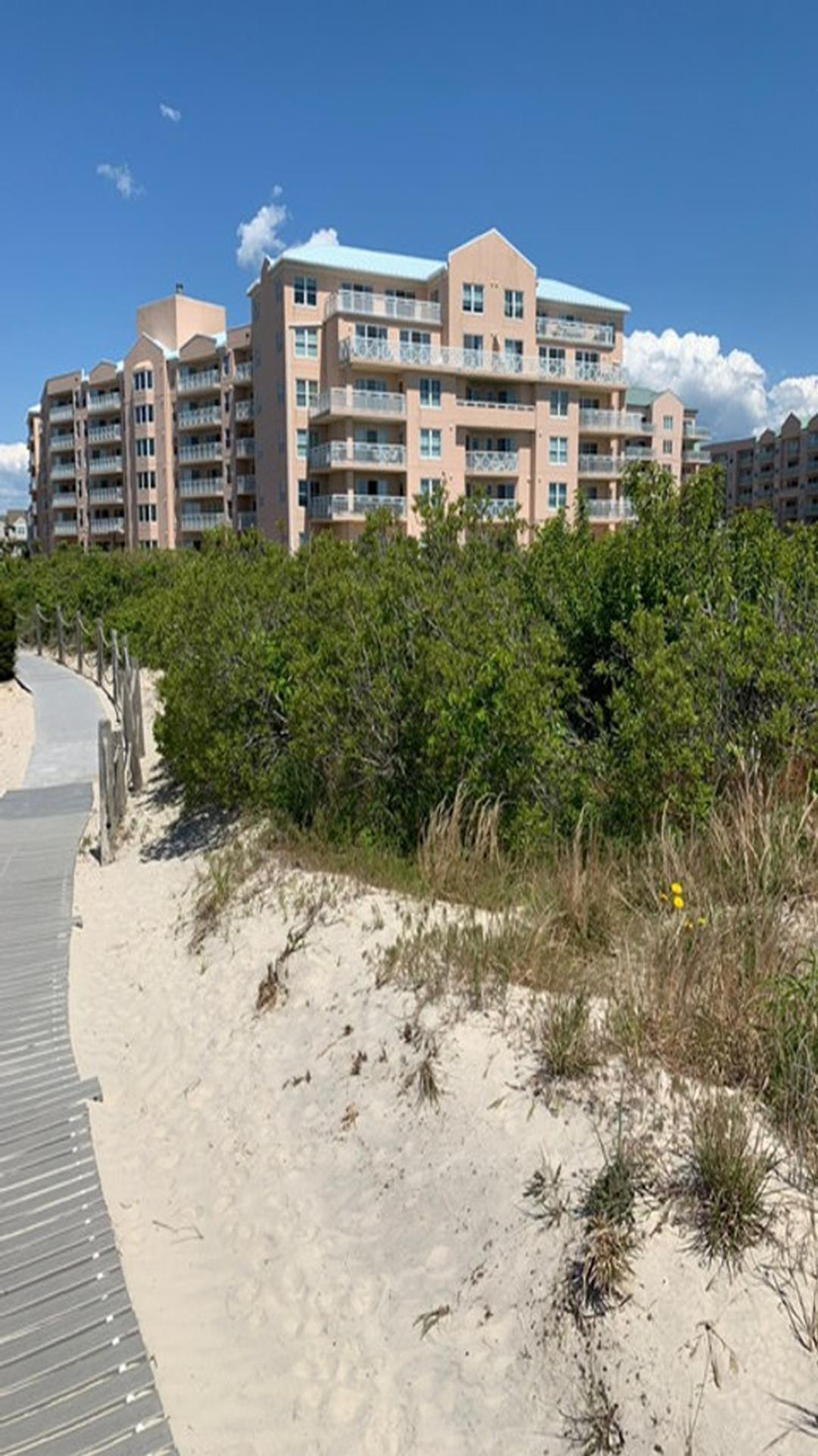 9905 Seapointe Blvd., Diamond Beach (Diamond Beach Beach Side)