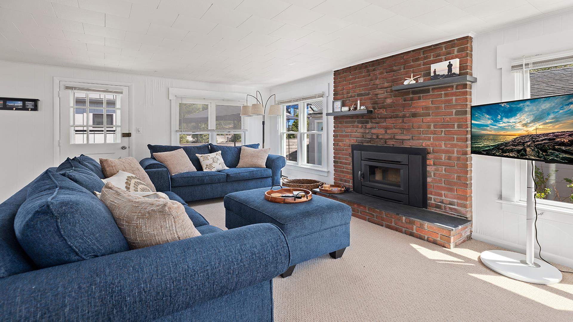 603 Pearl by the Sea