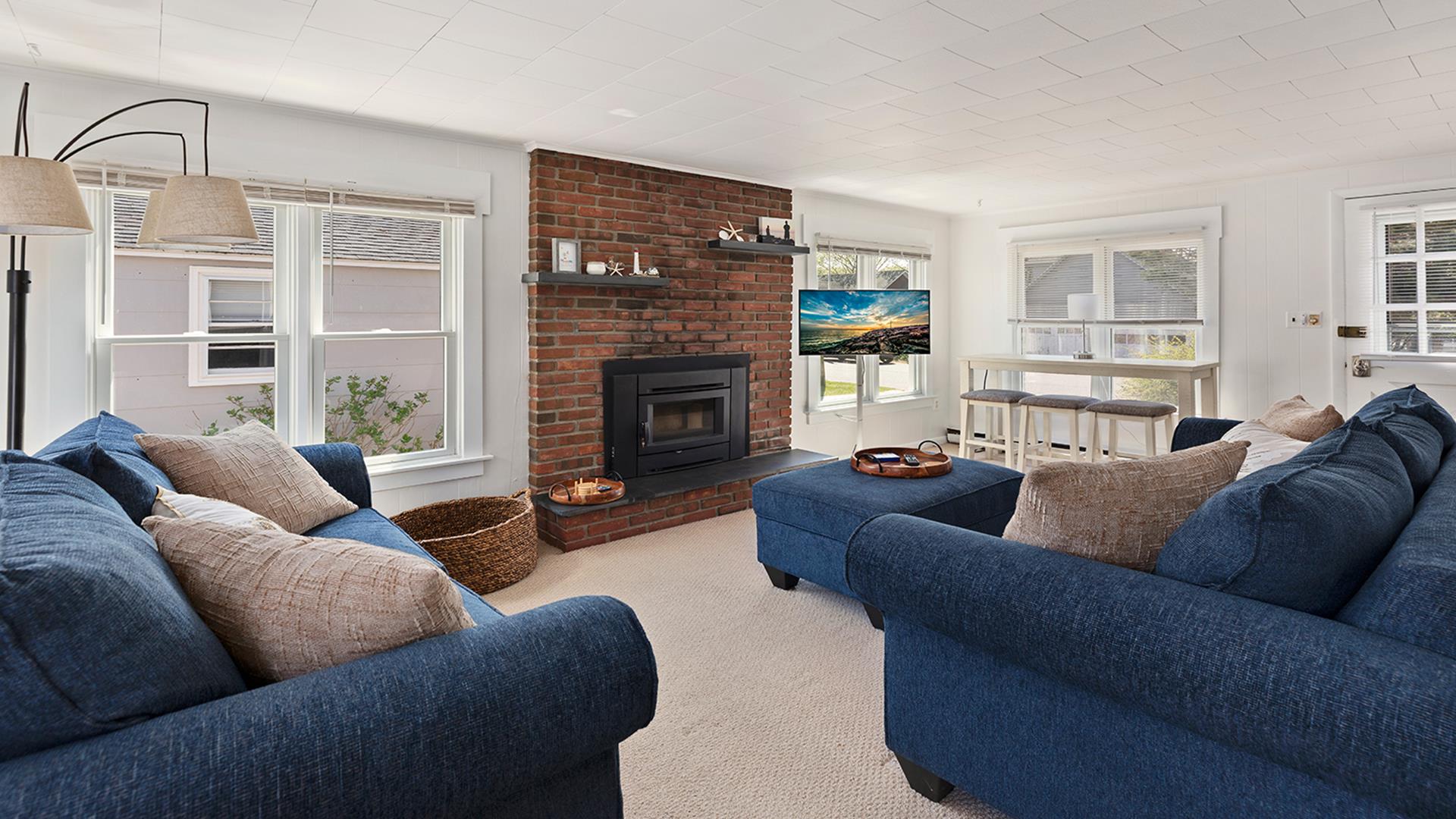 603 Pearl by the Sea
