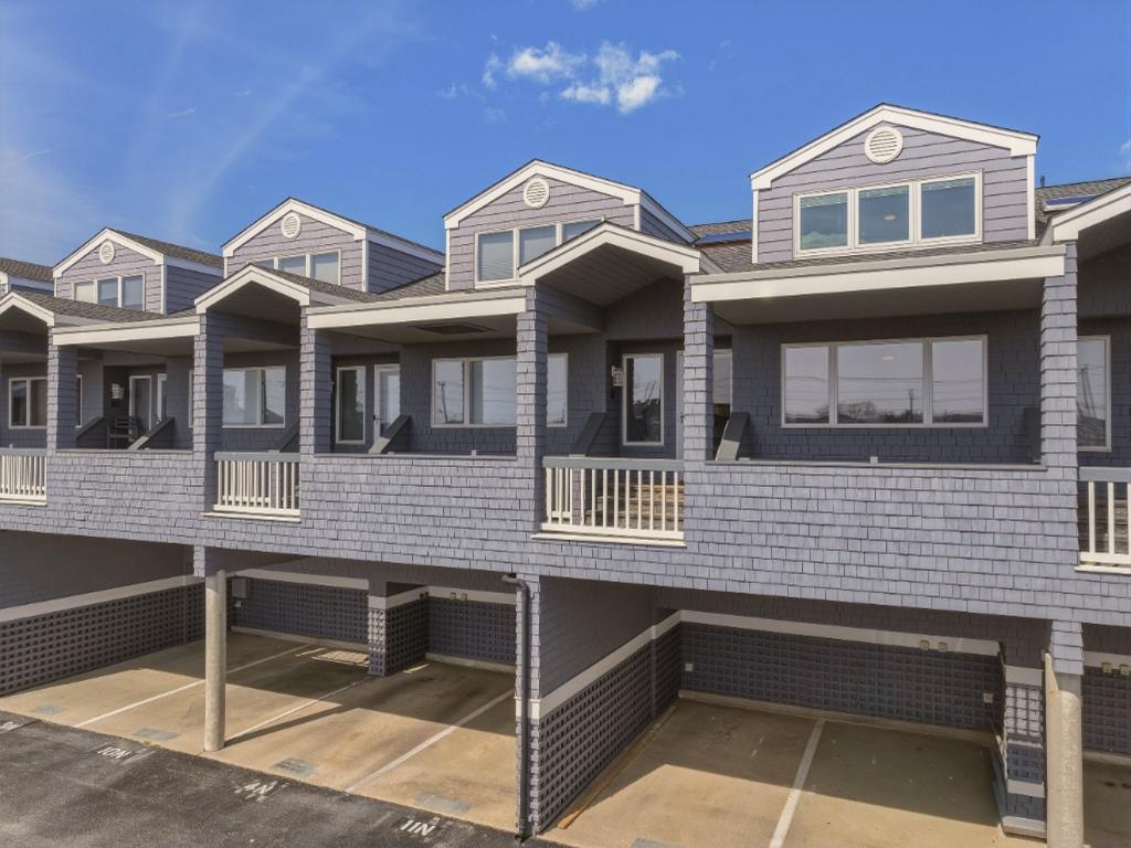 1100 N Bay Avenue, Beach Haven