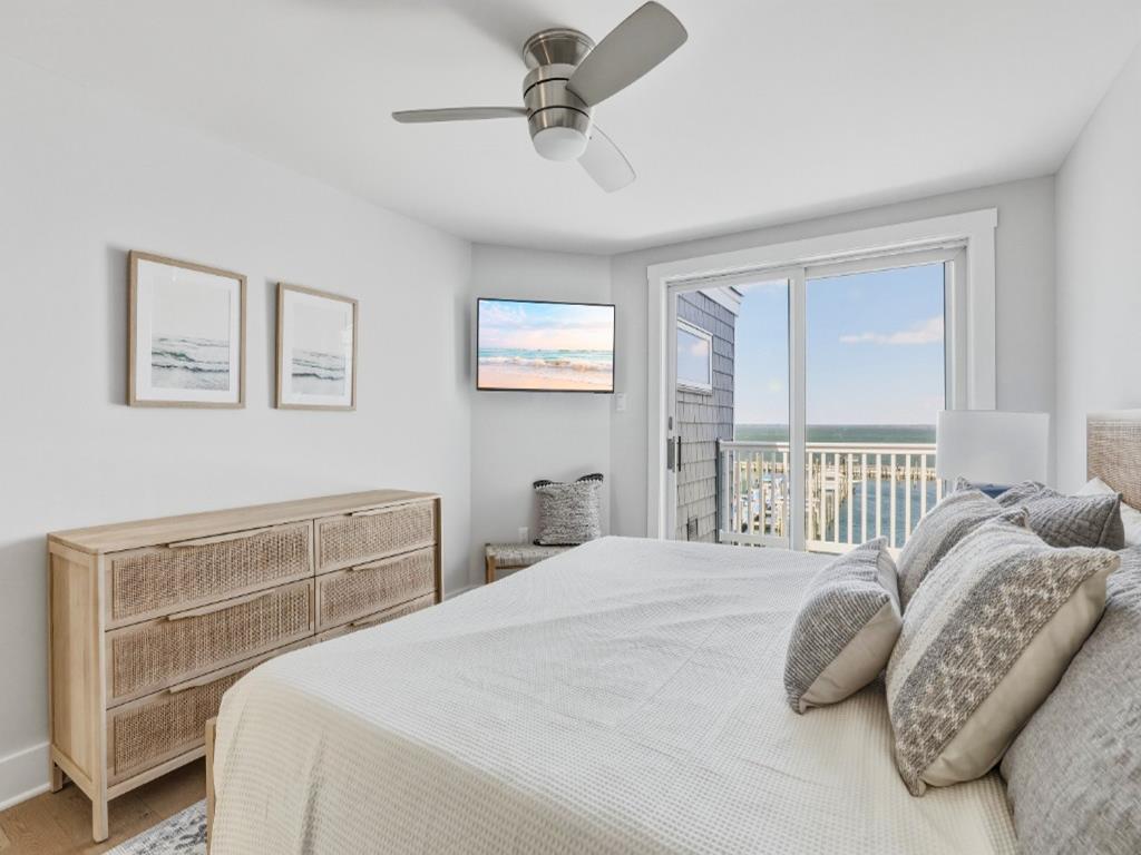 1100 N Bay Avenue, Beach Haven (Bay Front)