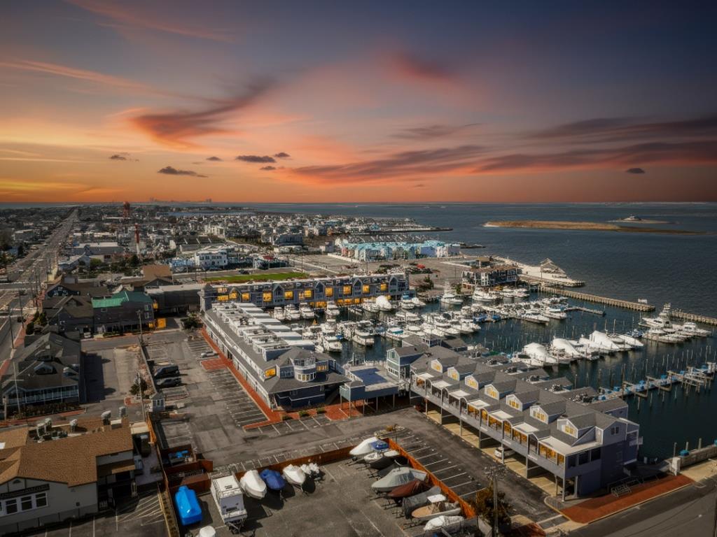 1100 N Bay Avenue, Beach Haven (Bay Front)