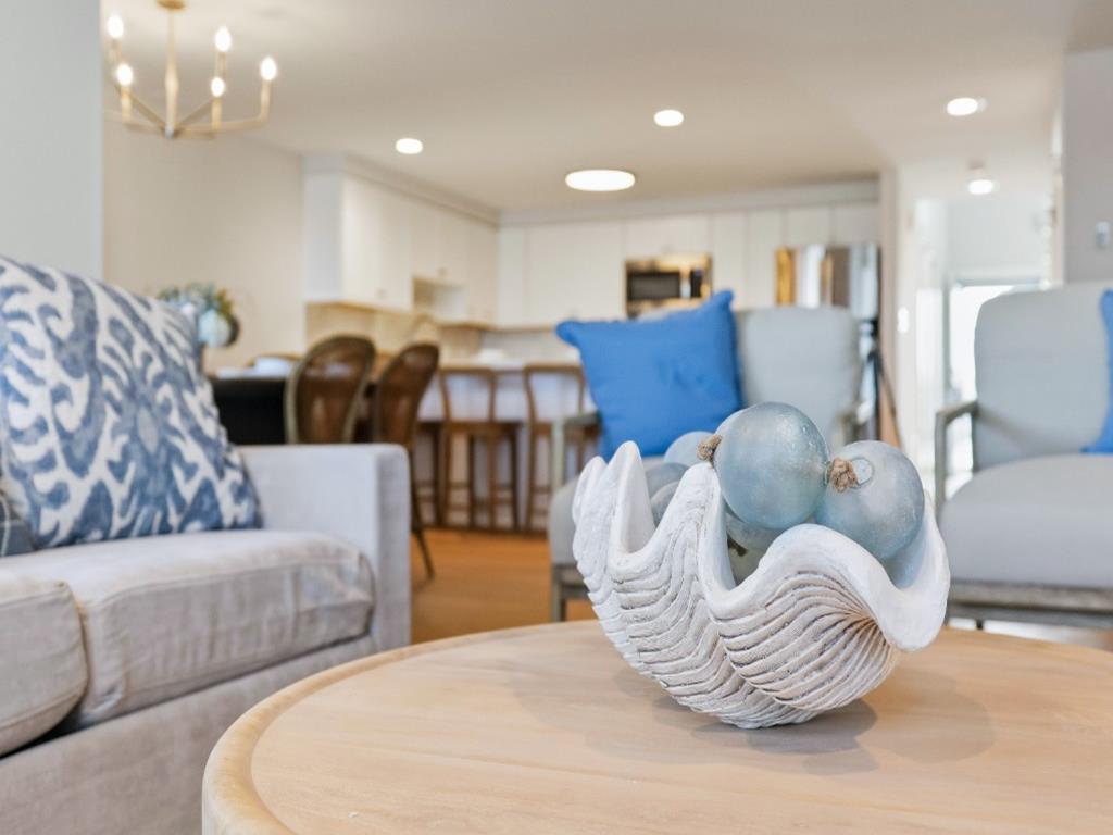 1100 N Bay Avenue, Beach Haven (Bay Front)