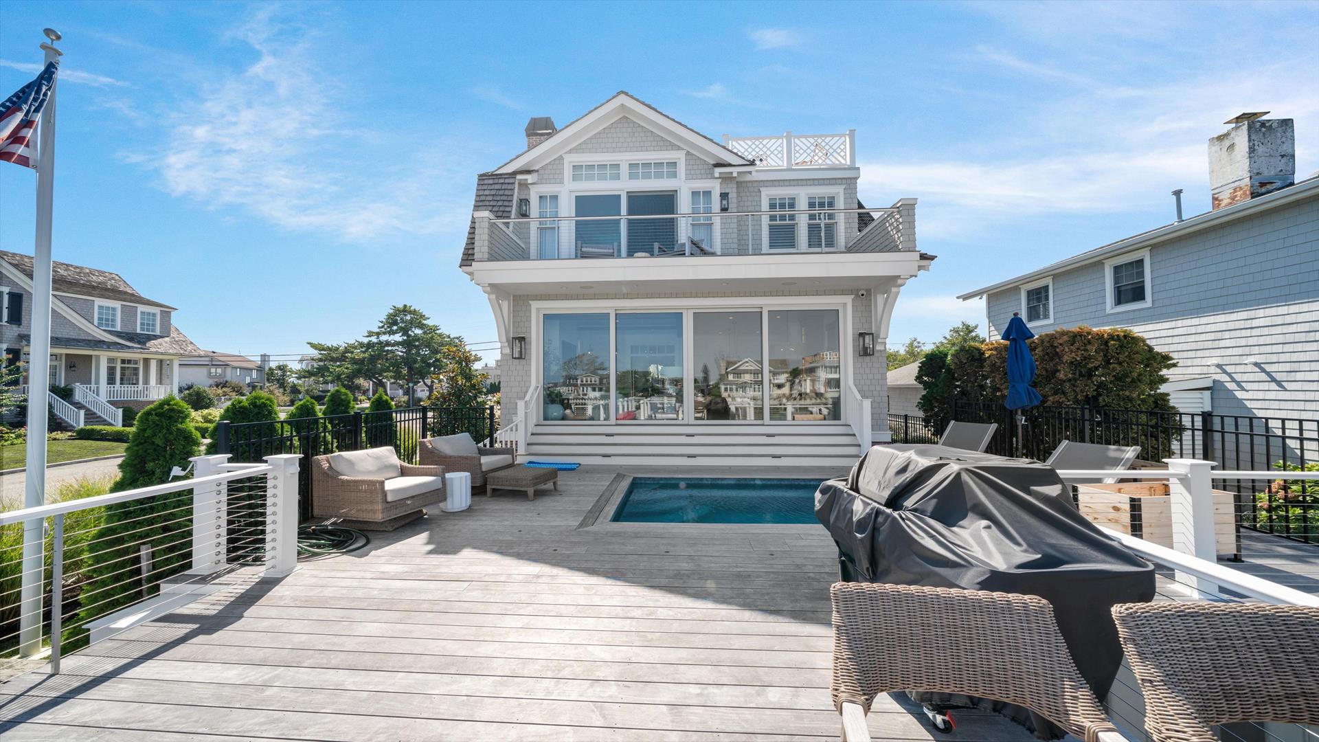 400 104th Street, Stone Harbor (Bay Front)