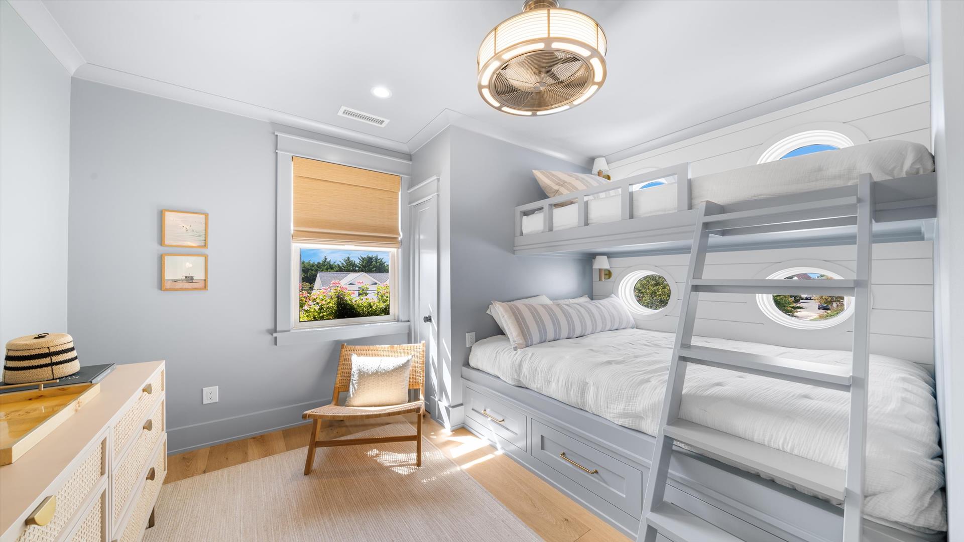 400 104th Street, Stone Harbor (Bay Front)