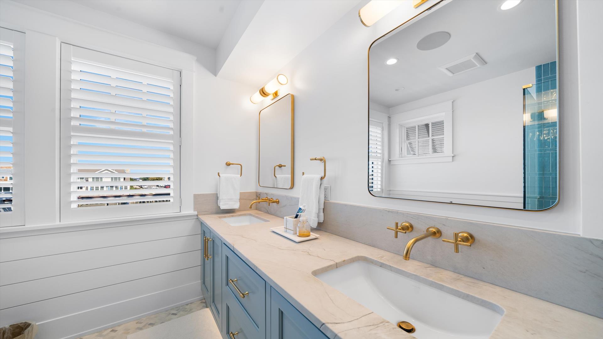 400 104th Street, Stone Harbor (Bay Front)