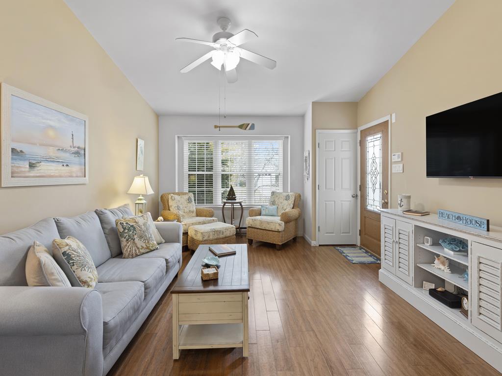 1221 A Missouri Avenue | Photo 6