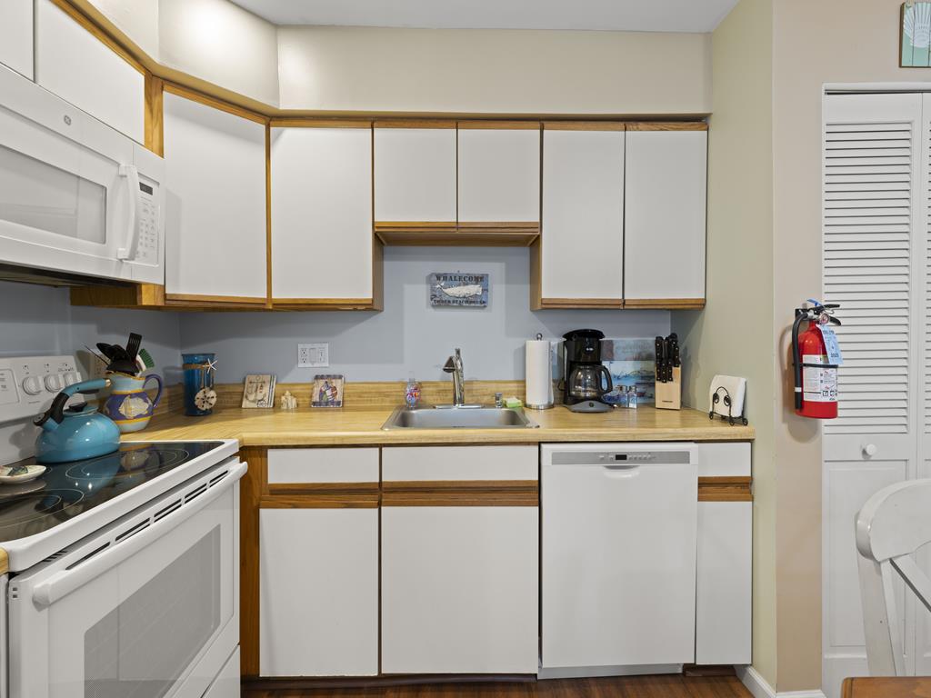 1221 A Missouri Avenue | Photo 11