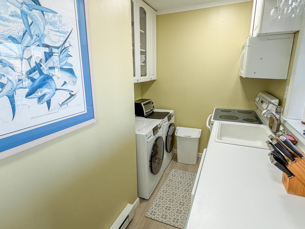 Marina Views! - 1 Bedroom - Pet Friendly! | Photo 6