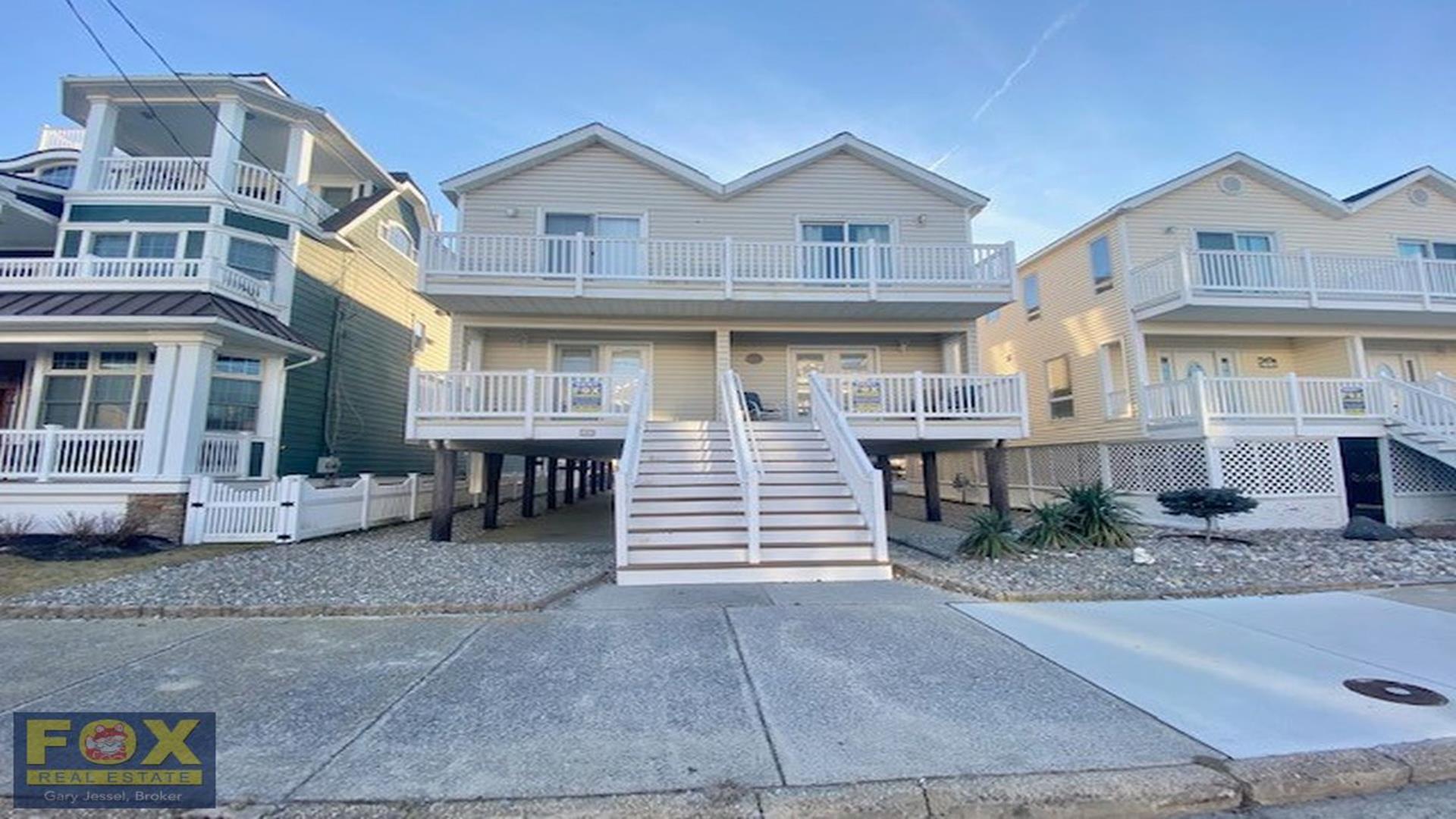 908 Brighton Place, Ocean City