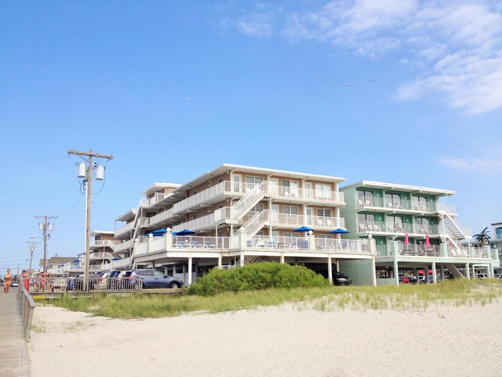 8401 Atlantic Avenue, Wildwood Crest (Wildwood Crest Beach Block)