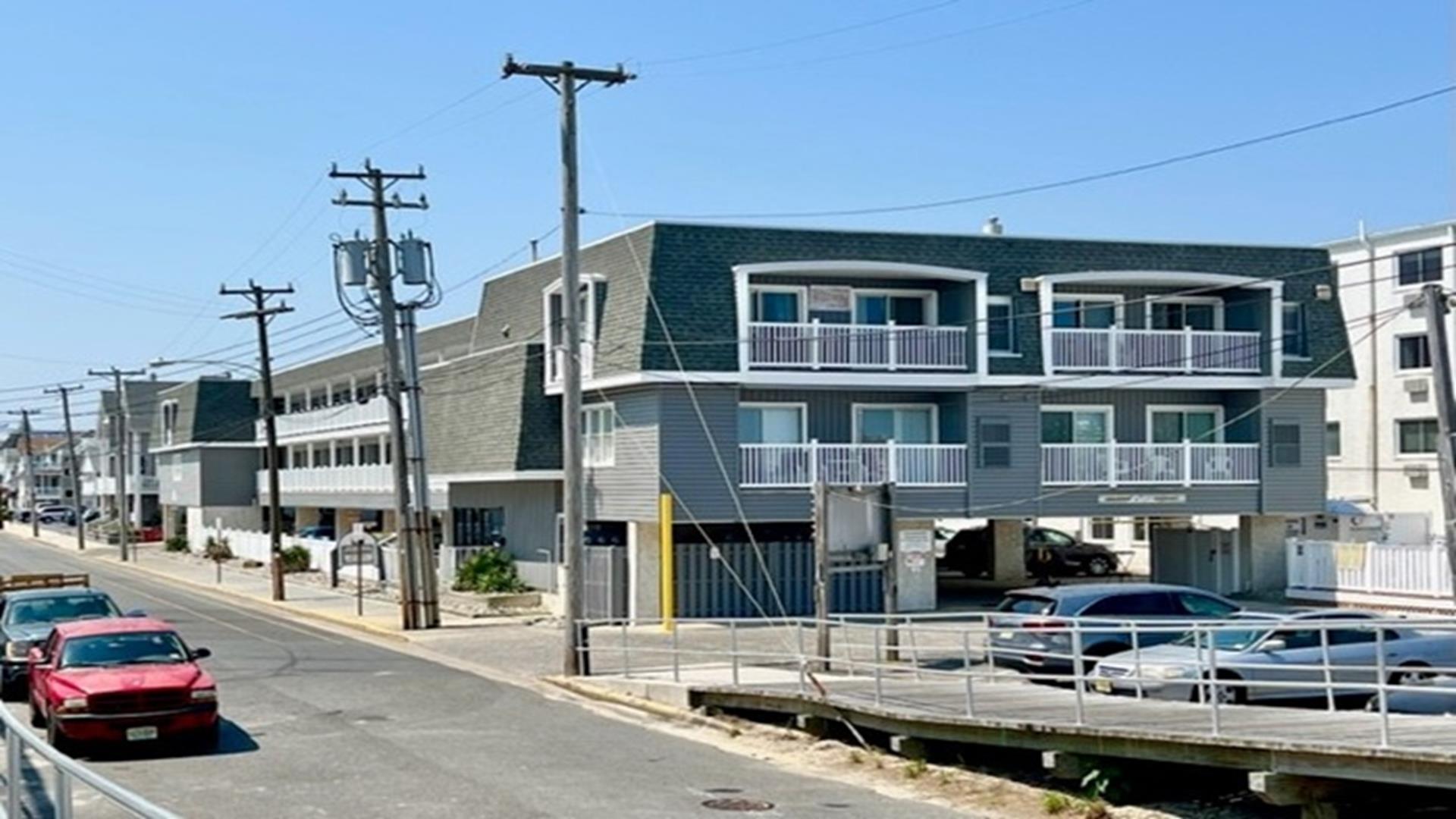 875 Plymouth Place, Ocean City