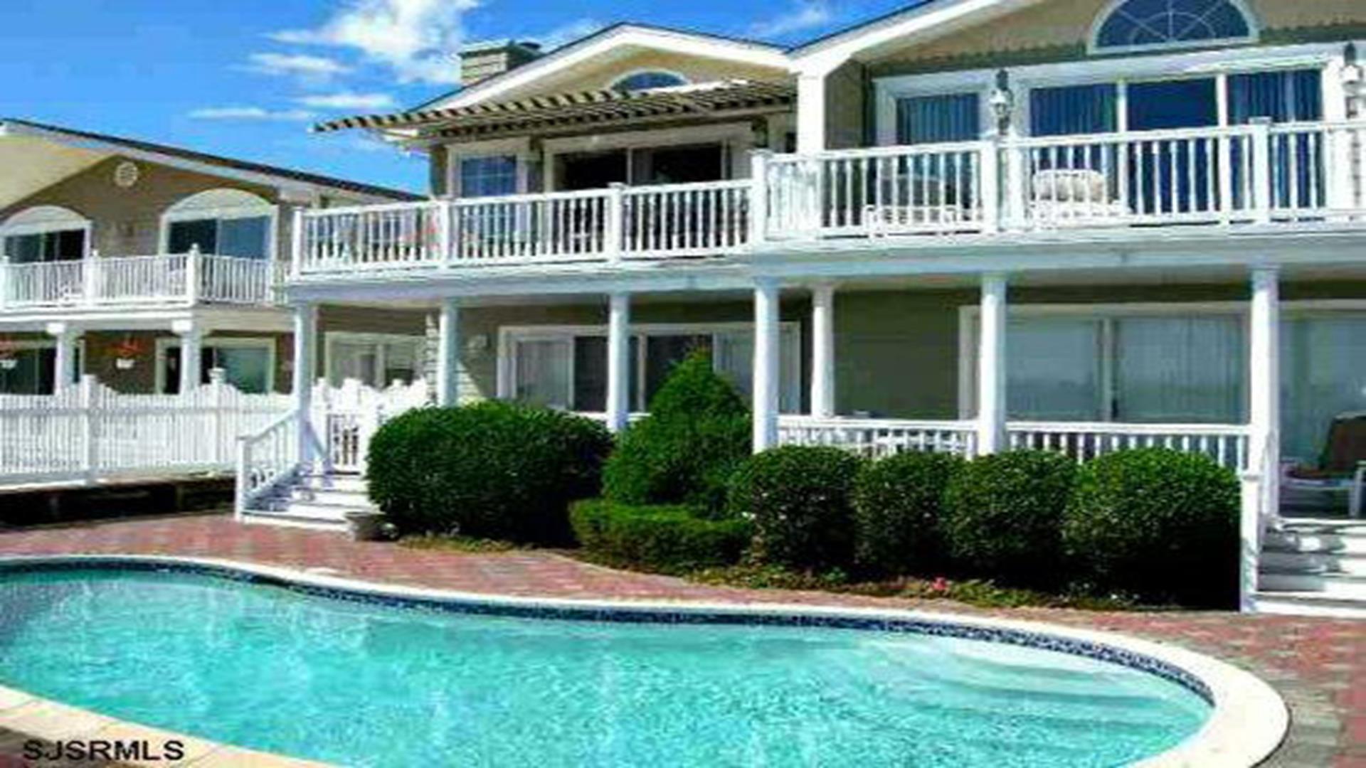 1640 Boardwalk, Ocean City