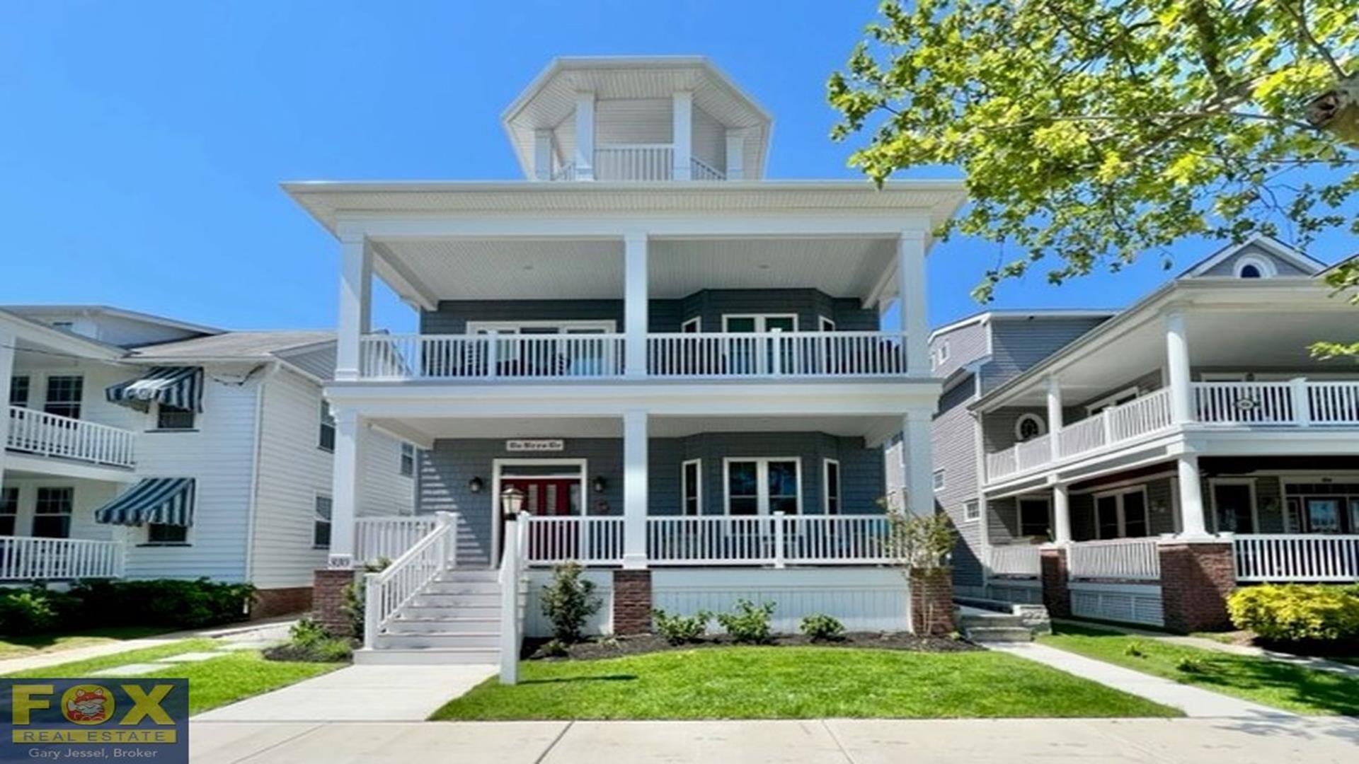 812 St. Charles Place, Ocean City