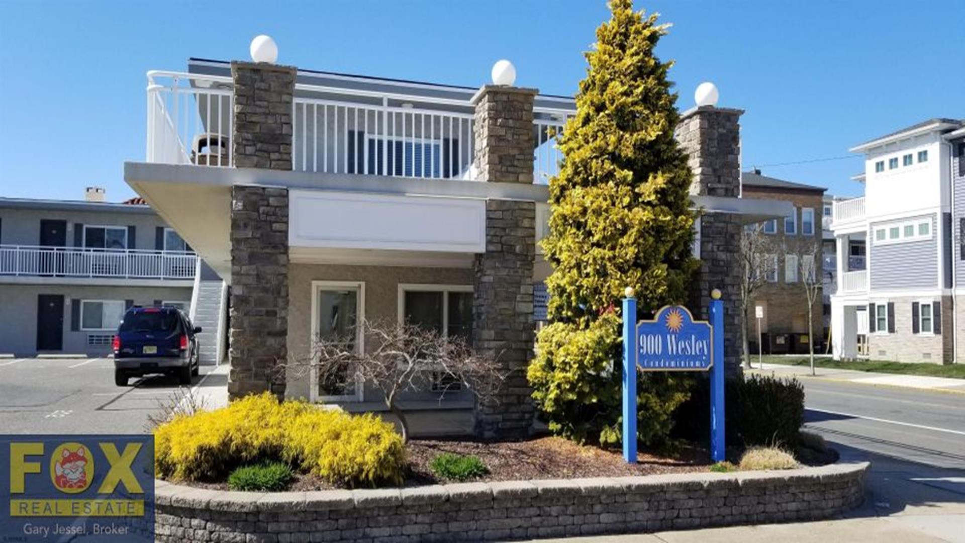 900 Wesley Ave., Ocean City