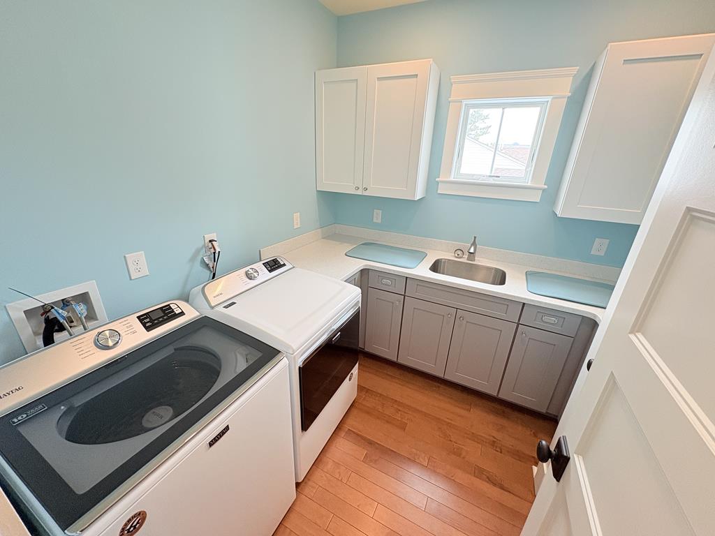 1039 Ohio Ave - 3 Bedroom House with Pool! | Photo 15