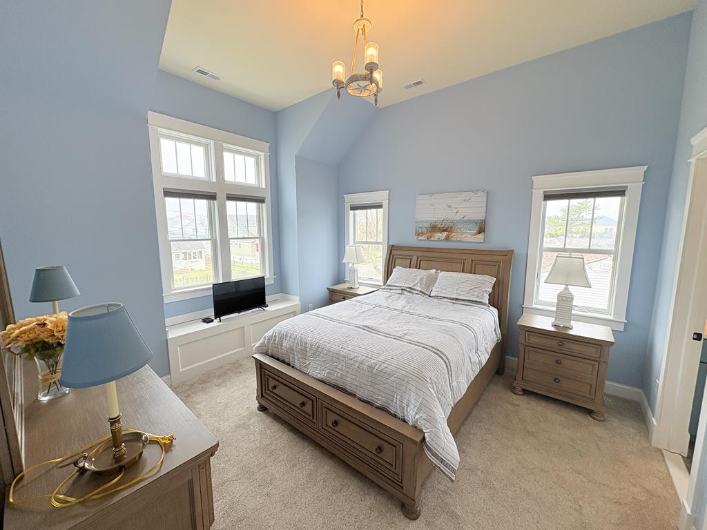 1039 Ohio Ave - 3 Bedroom House with Pool! | Photo 24