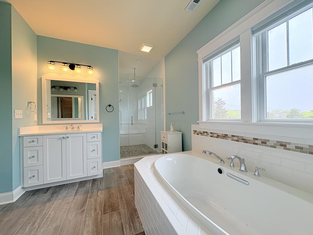 1039 Ohio Ave - 3 Bedroom House with Pool! | Photo 30
