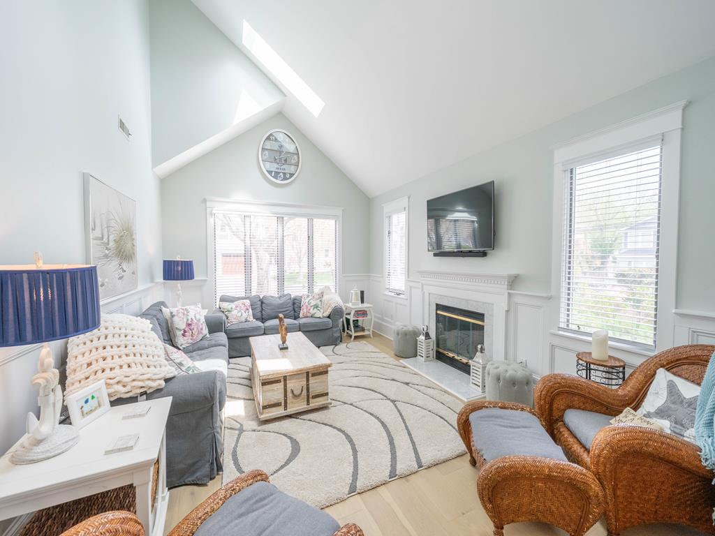 1105 St. James Place