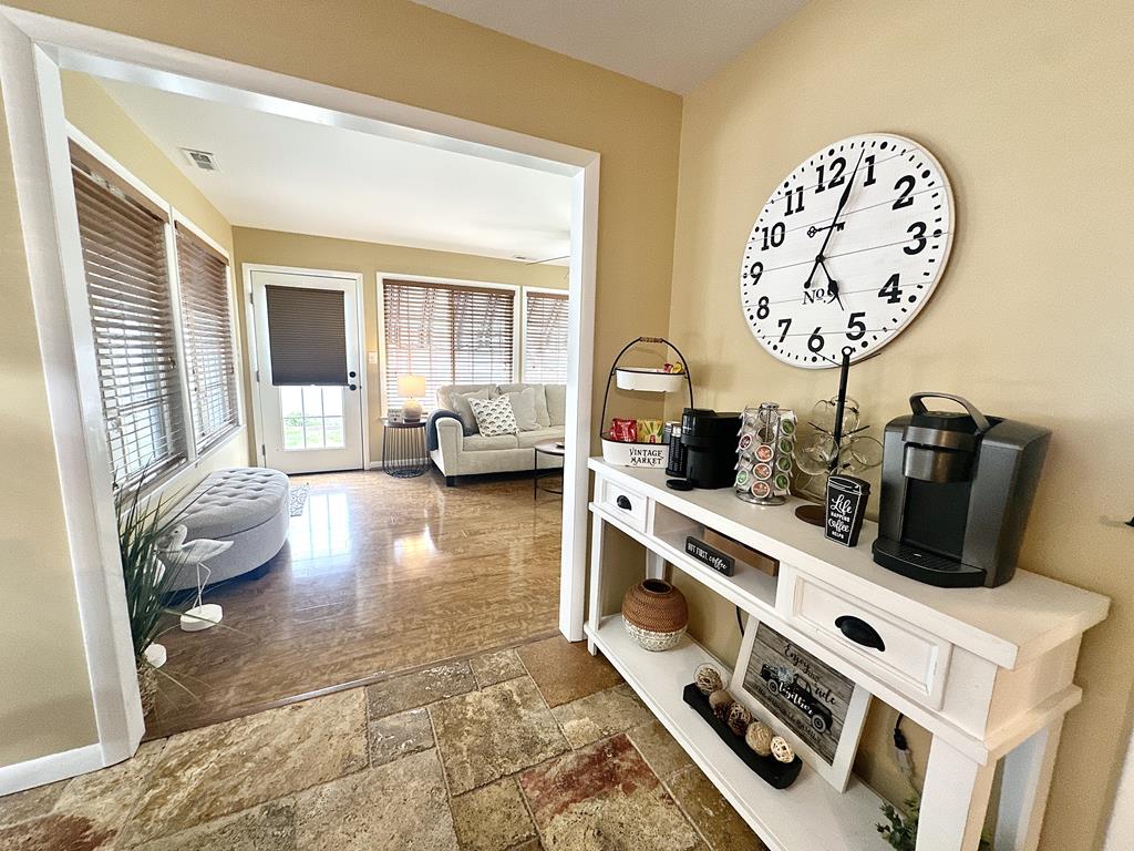Bayside Escape - Sleeps 11 | Photo 13