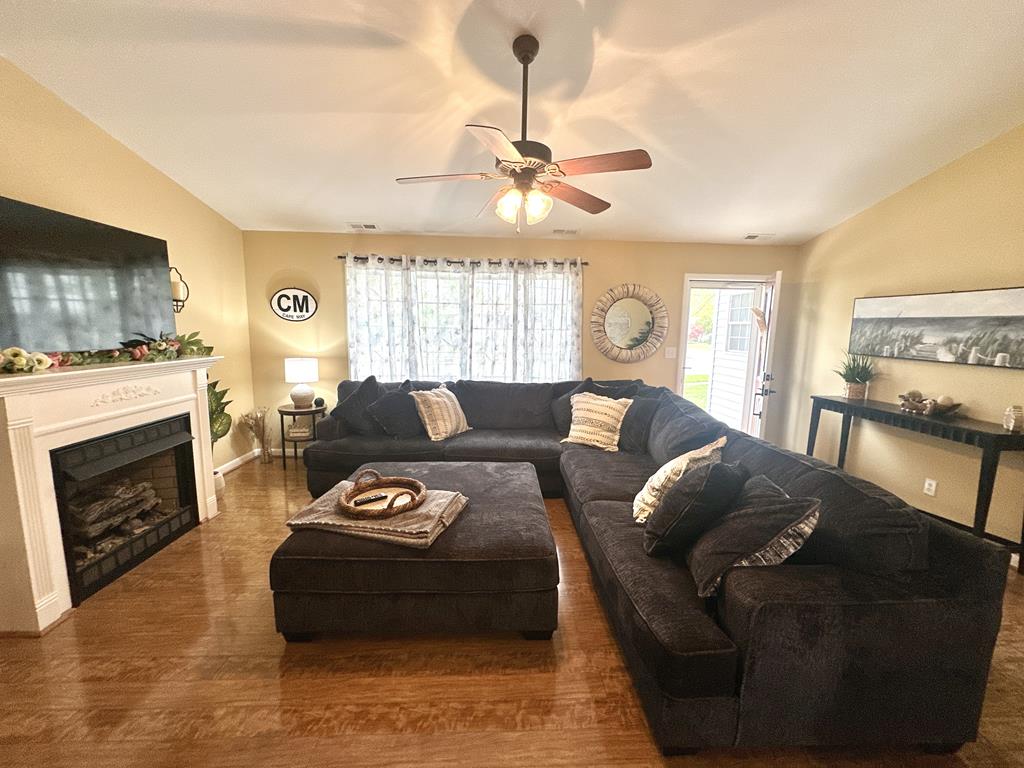 Bayside Escape - Sleeps 11 | Photo 6