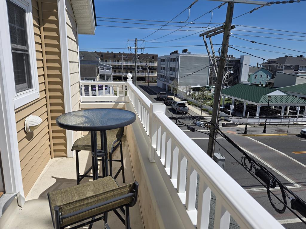 3814 Landis Avenue, Sea Isle City (Center)