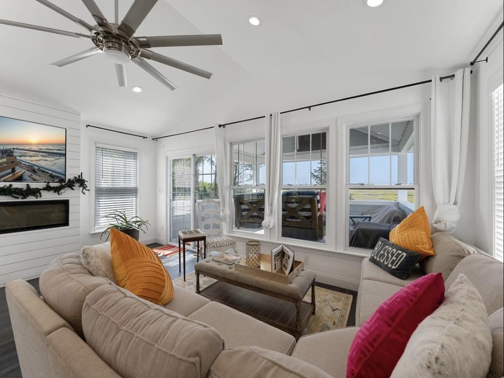 TruLove - 1161 Lafayette Street - Meadow Views! | Photo 7