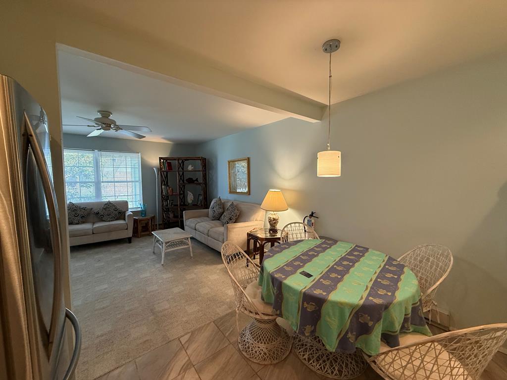 1351 D. Illinois Avenue | Photo 7