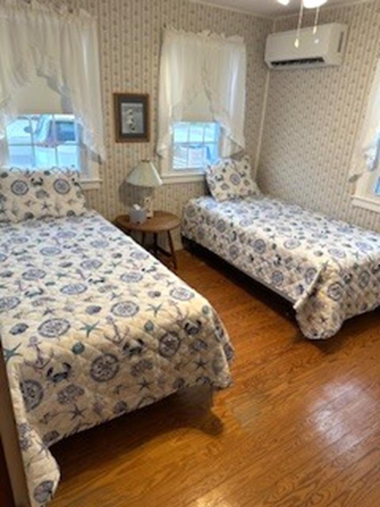 107 E. Seabreeze Drive, Peahala Park (Ocean Block)