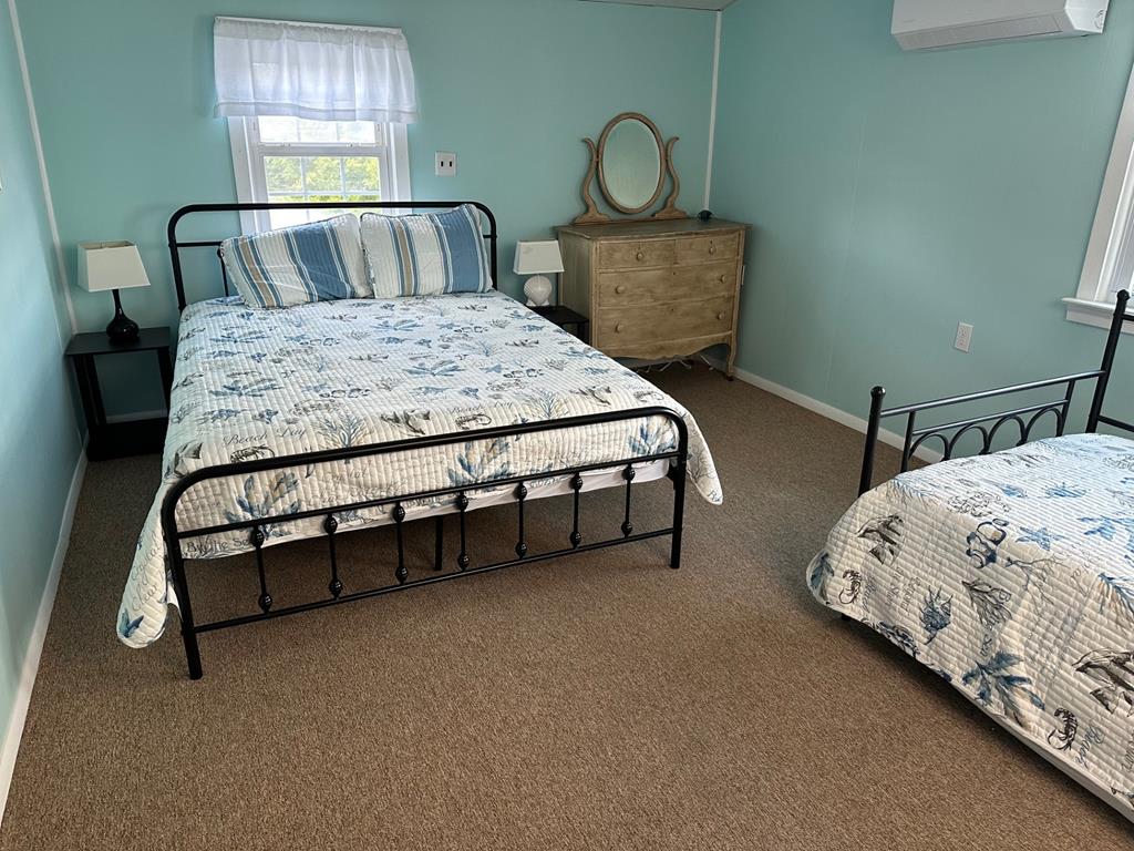 107 E. Seabreeze Drive, Peahala Park (Ocean Block)