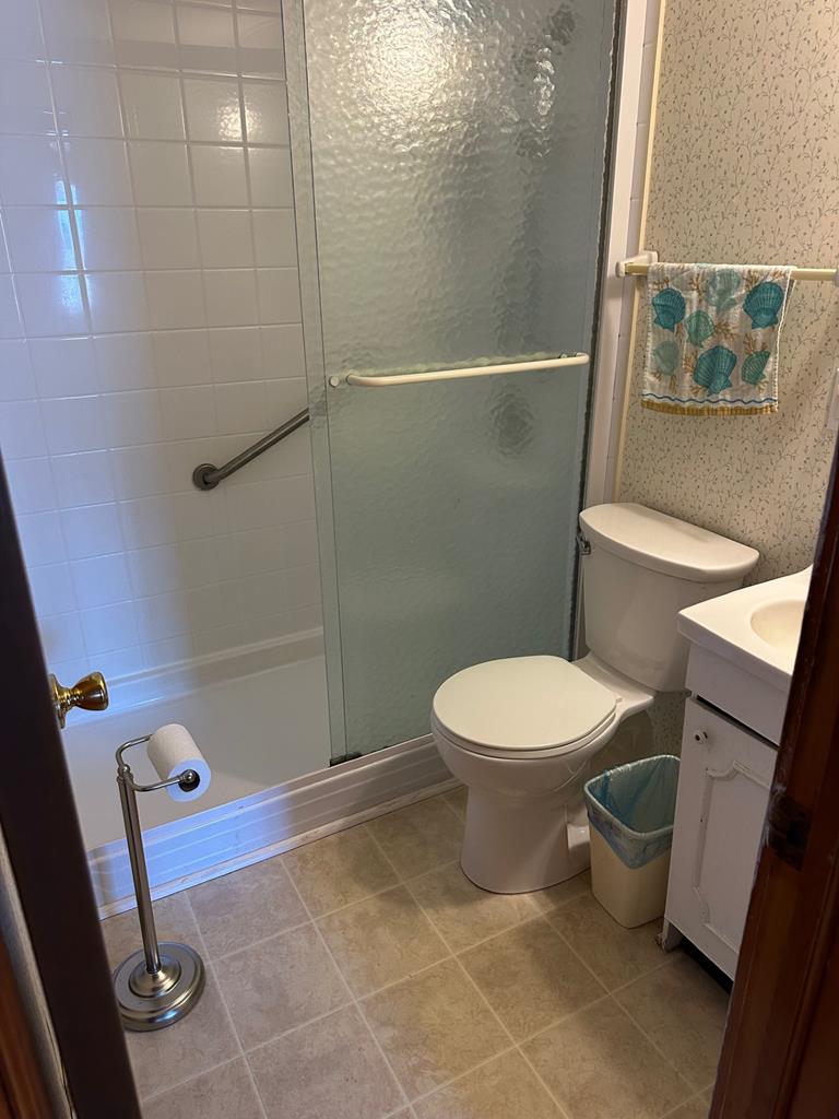 107 E. Seabreeze Drive, Peahala Park (Ocean Block)