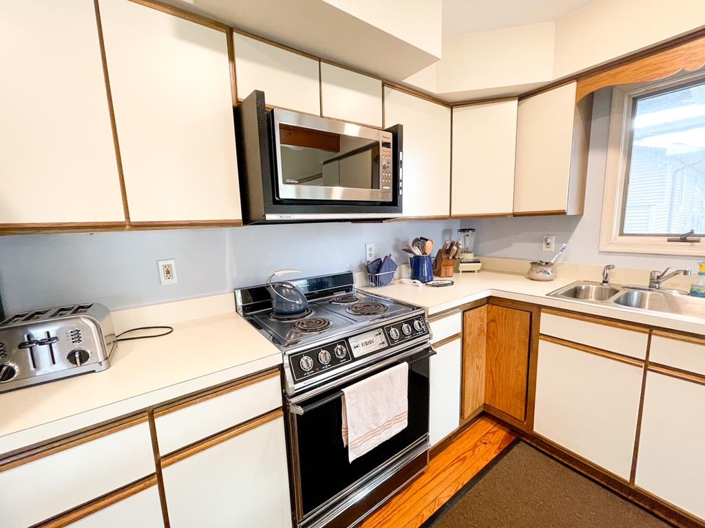 Renascence Cottage | Photo 11