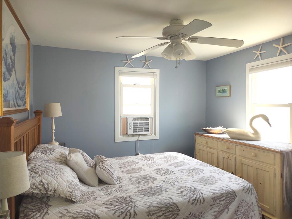 26 W Oceanview Drive (91st), Peahala Park (Bay Side)