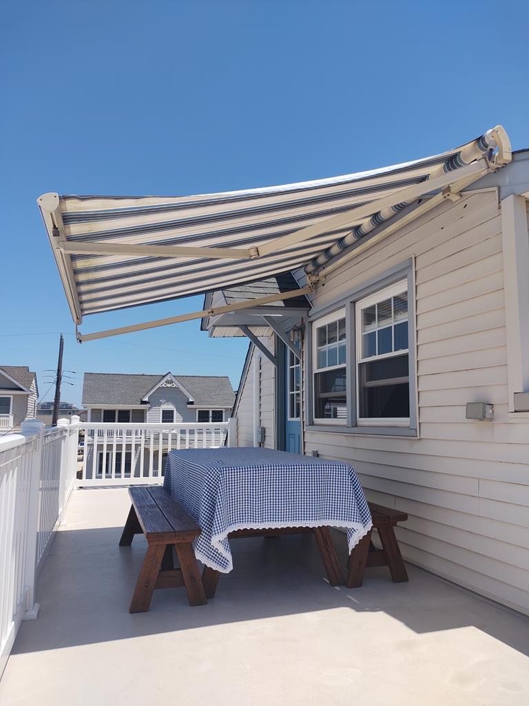 26 W Oceanview Drive (91st), Peahala Park (Bay Side)