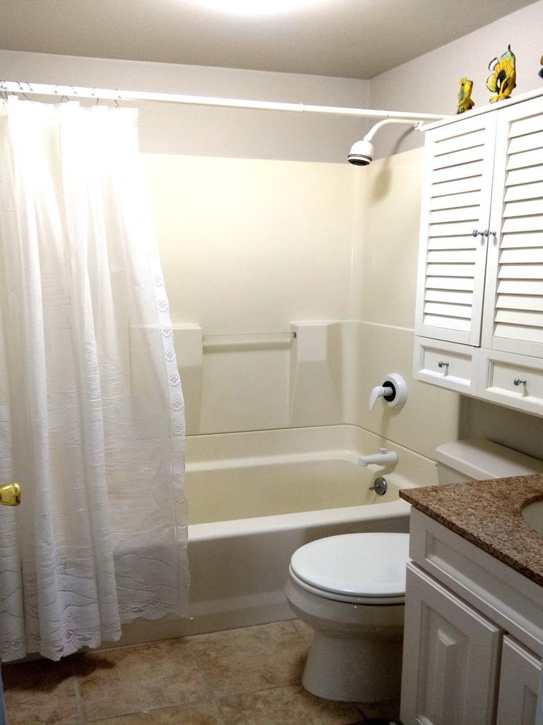 26 W Oceanview Drive (91st), Peahala Park (Bay Side)