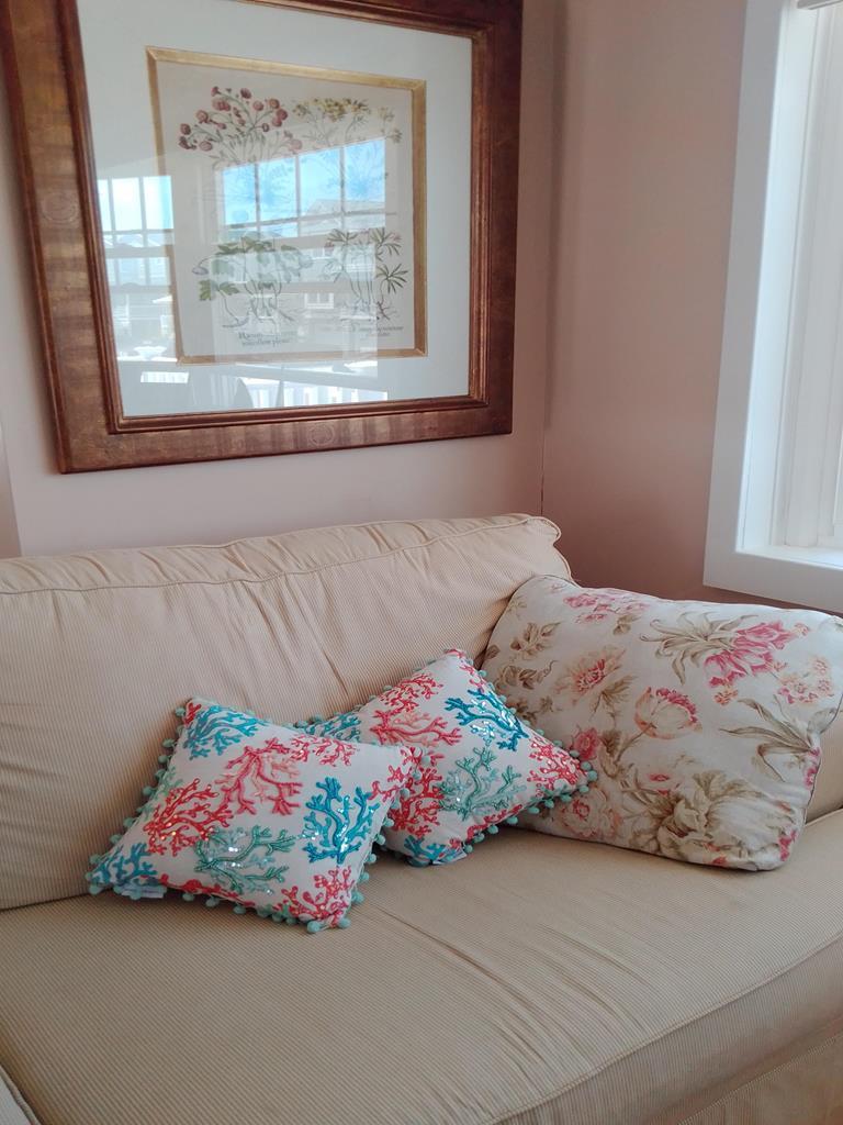 26 W Oceanview Drive (91st), Peahala Park (Bay Side)