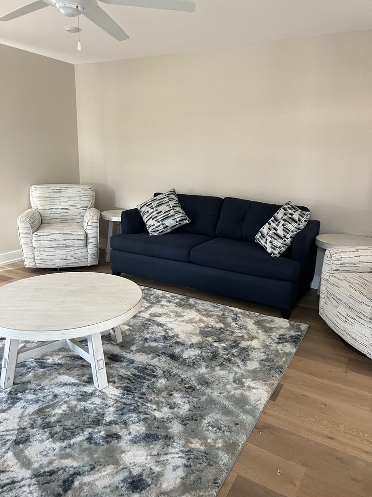 202 39th Street - Picture 