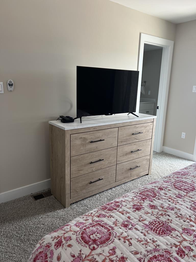 202 39th Street - Picture 