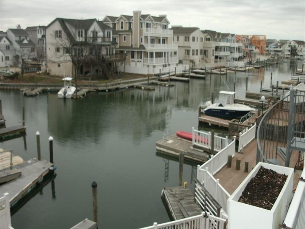 306 44th Street - Picture 