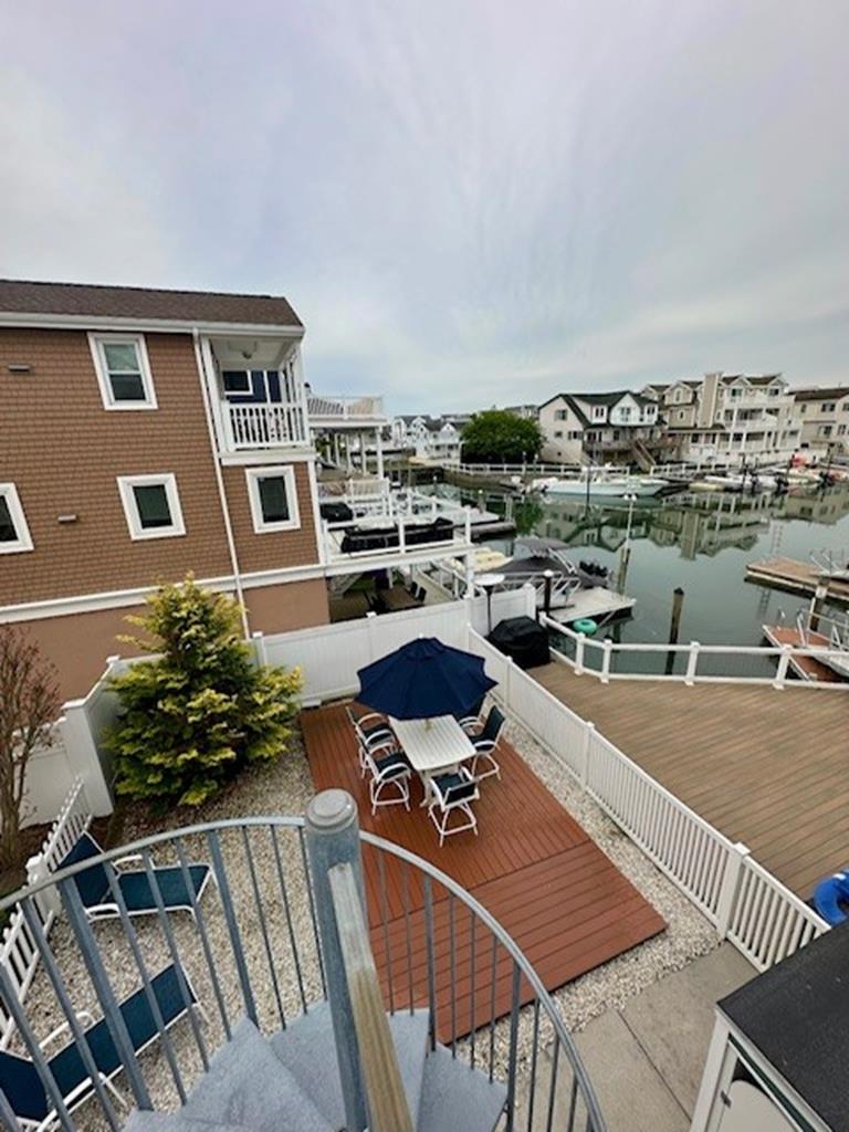 306 44th Street - Picture 