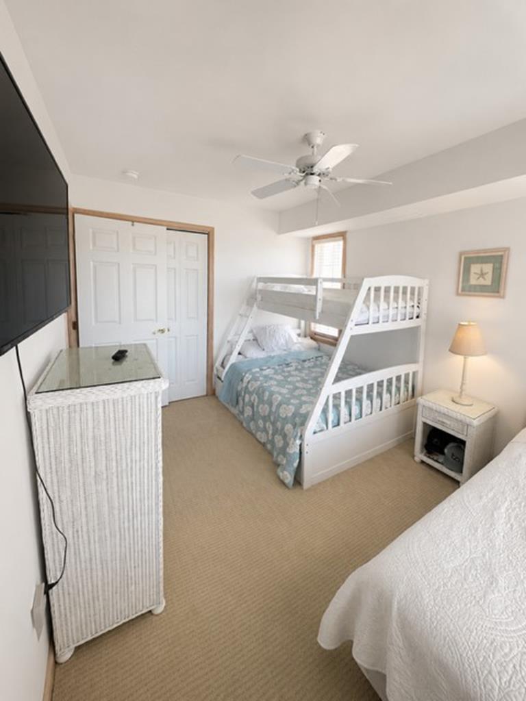 306 44th Street - Picture 