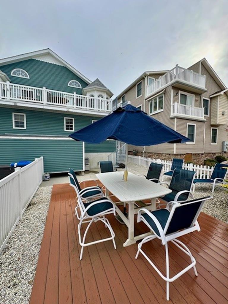 306 44th Street - Picture 