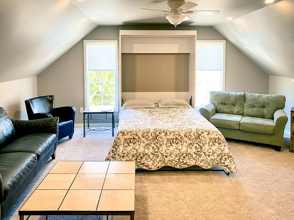 685 Socs Lane Garage Apt | Photo 10