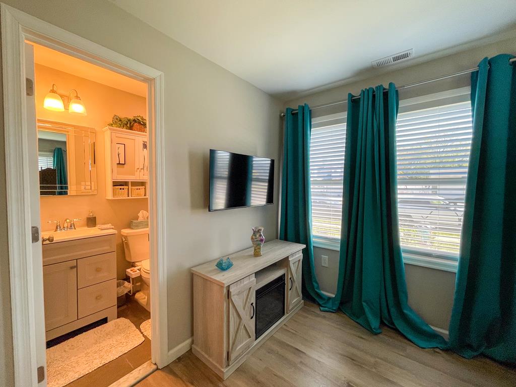 1203 Emerson Avenue | Photo 15